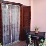 Casa *